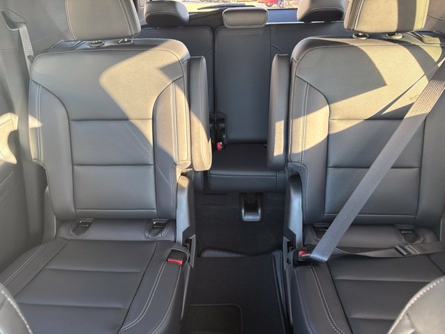 New 2027 Chevrolet Traverse LT w/ LPO, Floor Liner Package AWD/4WD image 45