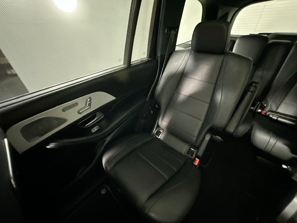 Used 2020 Mercedes-Benz GLS 450 4MATIC w/ Convenience Package image 12