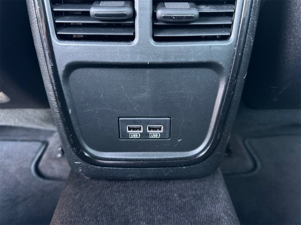 Used 2018 Dodge Charger GT w/ Blacktop Package image 29