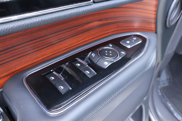 Used 2024 Lincoln Navigator Reserve AWD/4WD image 13