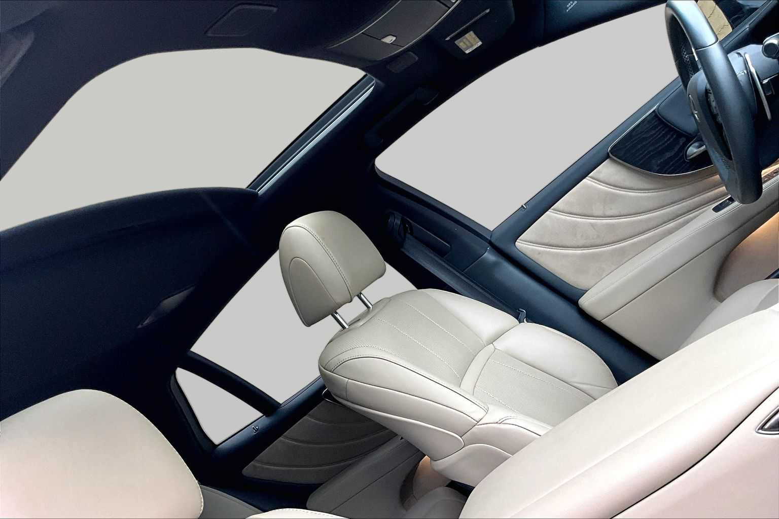 Used 2022 Lexus LS 500 AWD w/ Accessory Package (Z2) image 14