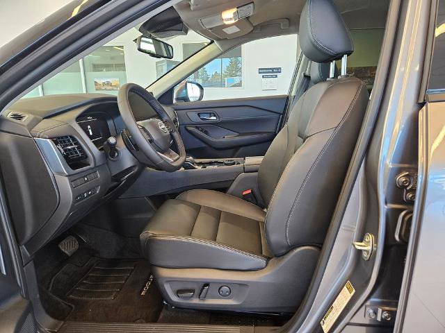 Certified 2025 Nissan Rogue SL image 14