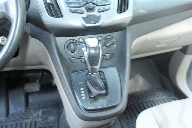 Used 2015 Ford Transit Connect XLT image 20