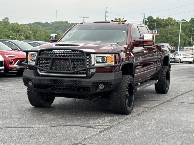 Used 2017 GMC Sierra 2500 Denali w/ Duramax Plus Package AWD/4WD image 14