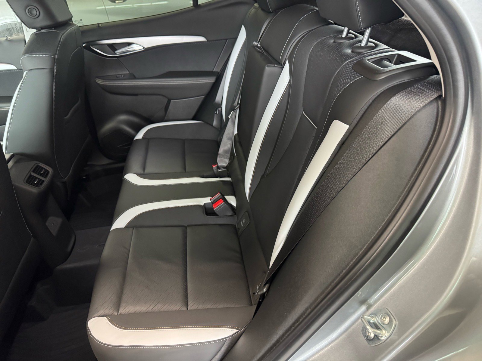 New 2026 Buick Envision Sport Touring AWD/4WD image 10