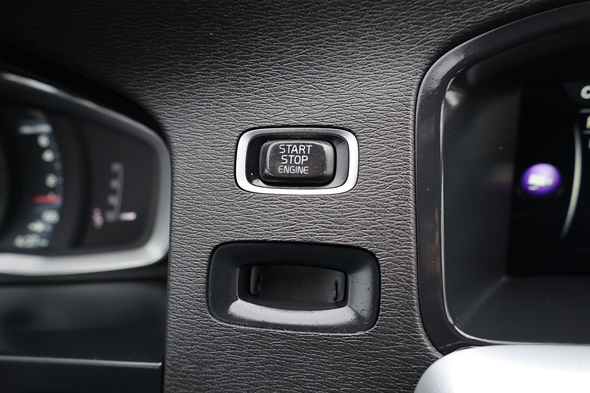 Used 2015 Volvo V60 T5 Premier FWD image 35