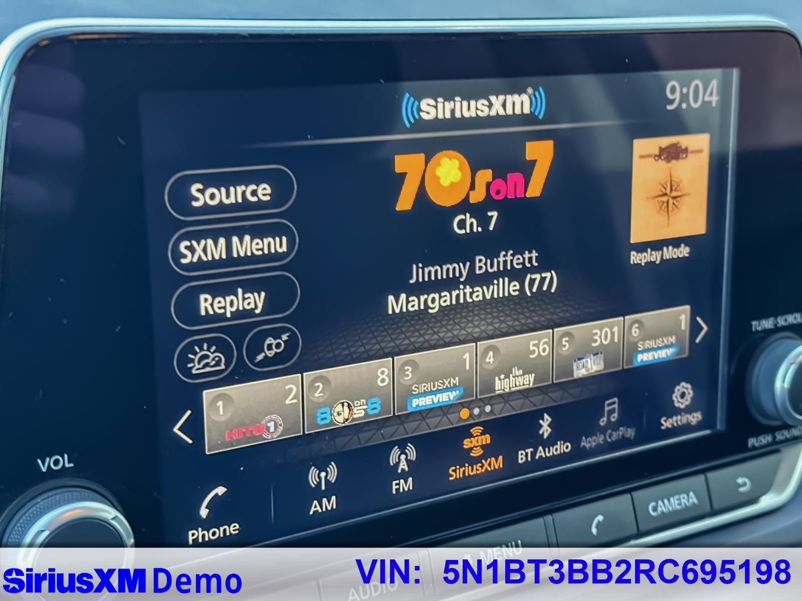 Used 2024 Nissan Rogue SV image 27