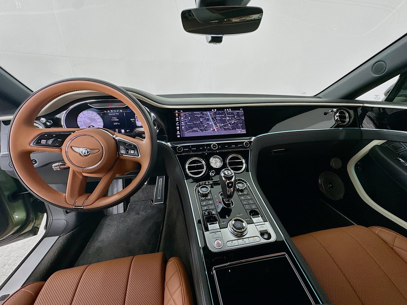 Used 2024 Bentley Continental GT Mulliner AWD/4WD image 4