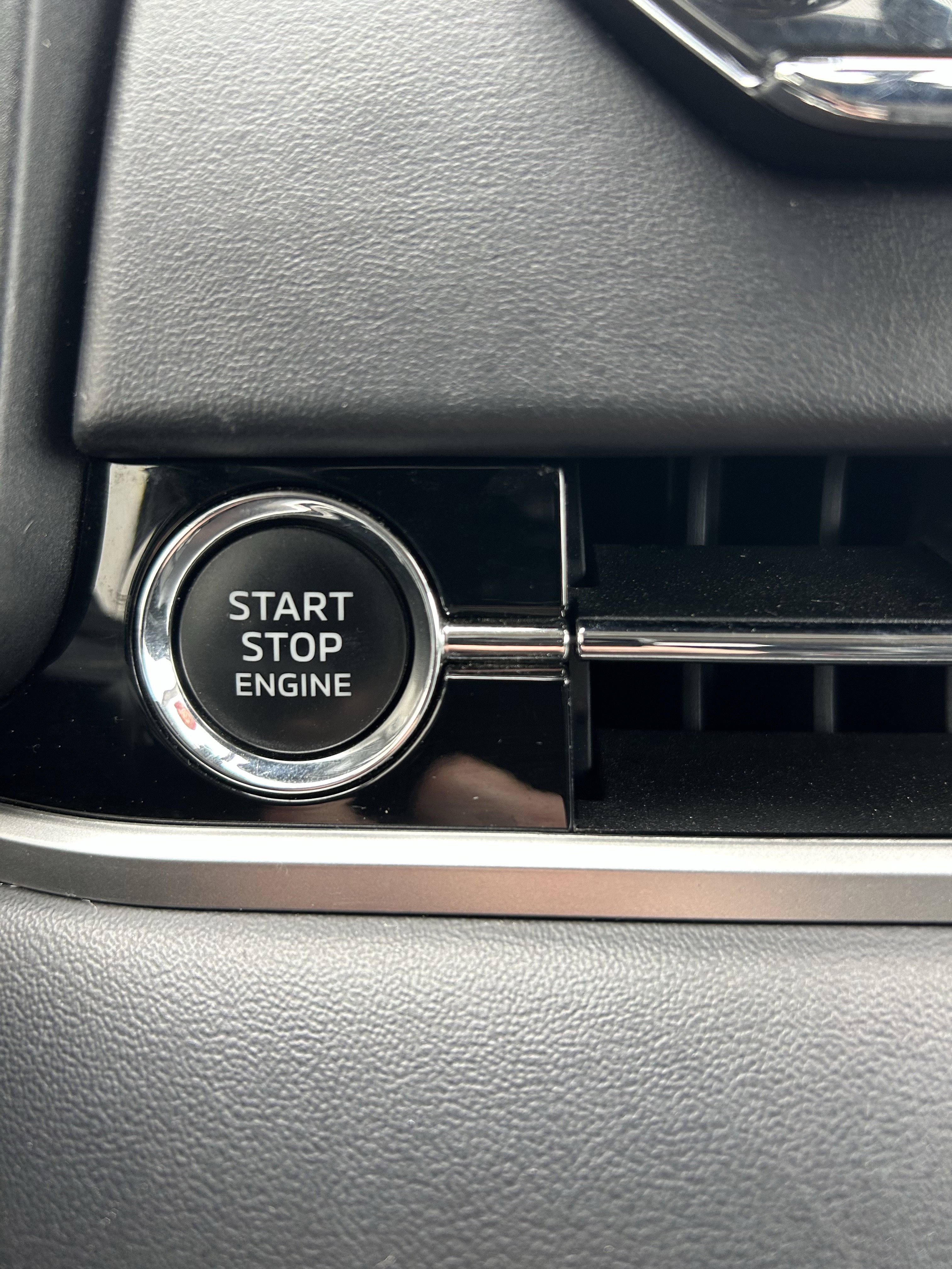 Used 2024 Mitsubishi Outlander Ralliart image 34