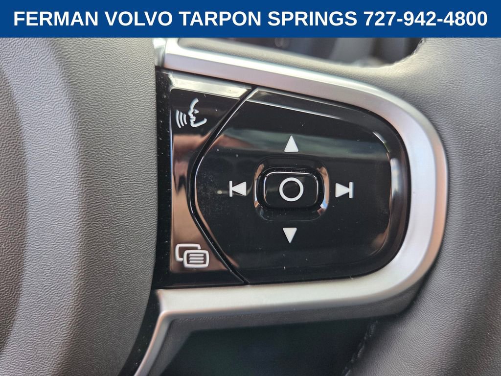 New 2026 Volvo XC60 B5 Plus w/ Protection Package Premier AWD/4WD image 28
