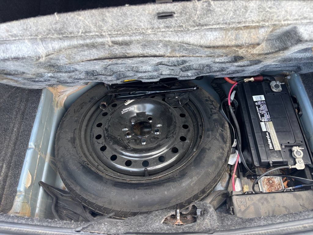 Used 2007 Chrysler 300 Touring RWD image 6