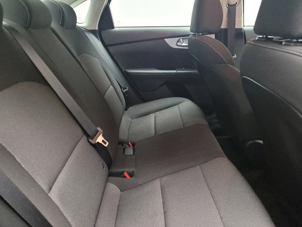 Used 2023 Kia Forte LXS image 19