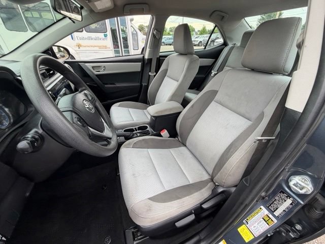 Used 2017 Toyota Corolla LE w/ Carpet Mat Package (TMS) FWD image 12