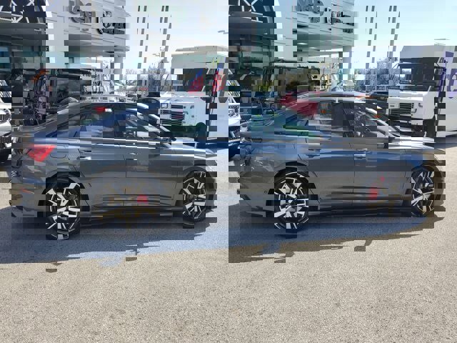 Used 2022 Audi S6 Premium Plus image 8