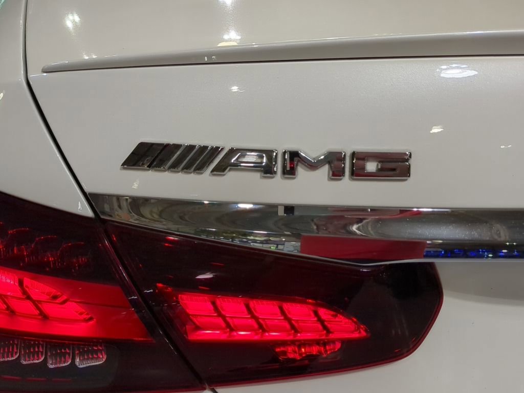 Used 2021 Mercedes-Benz E 53 AMG 4MATIC Sedan image 9