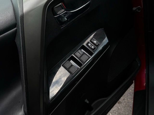 Used 2016 Toyota RAV4 SE image 17