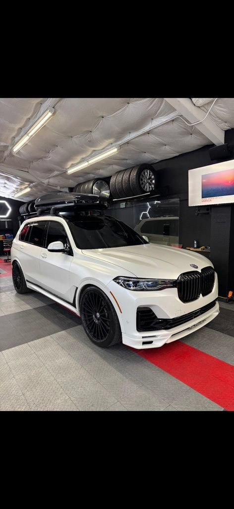 Used 2022 BMW ALPINA XB7 AWD/4WD image 7