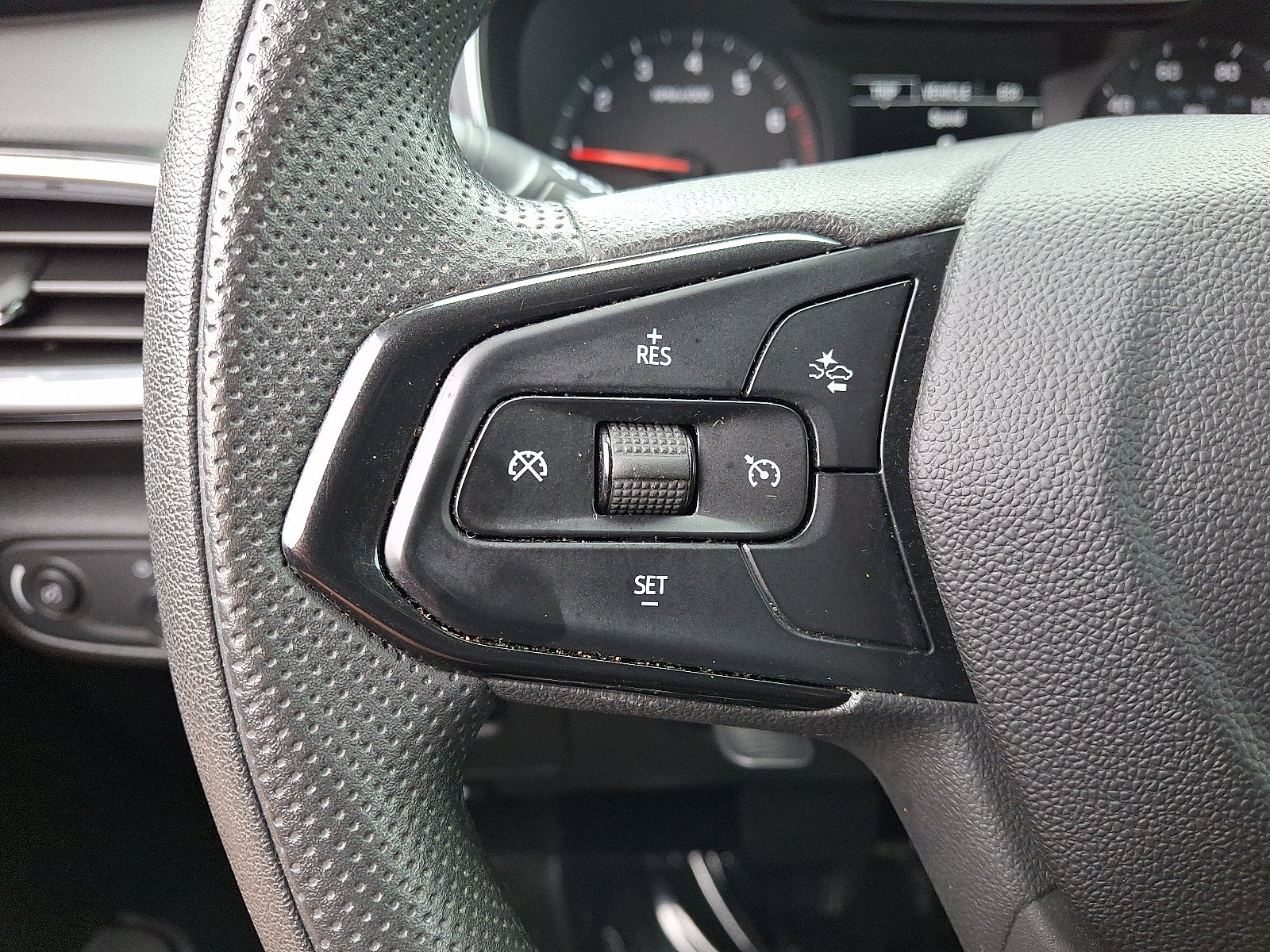 Used 2023 Chevrolet TrailBlazer LT w/ Convenience Package AWD/4WD image 21