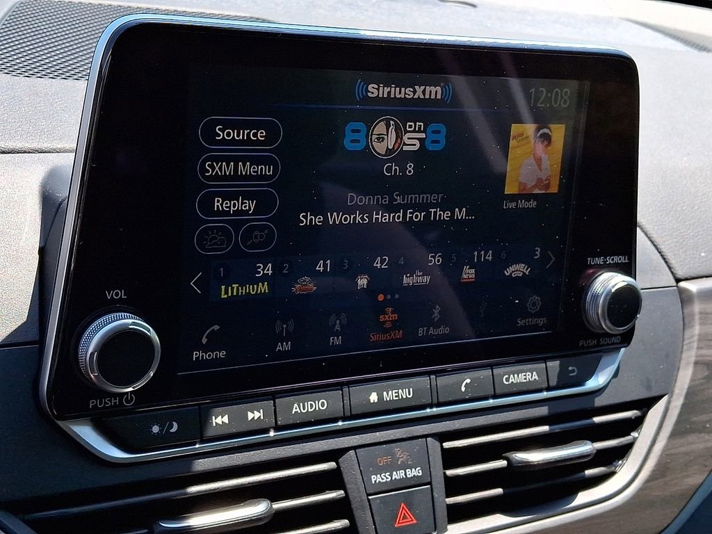 Certified 2025 Nissan Altima 2.5 SV FWD image 18