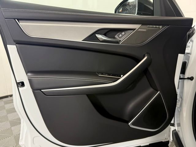 New 2026 Jaguar F-PACE R-Dynamic S image 28