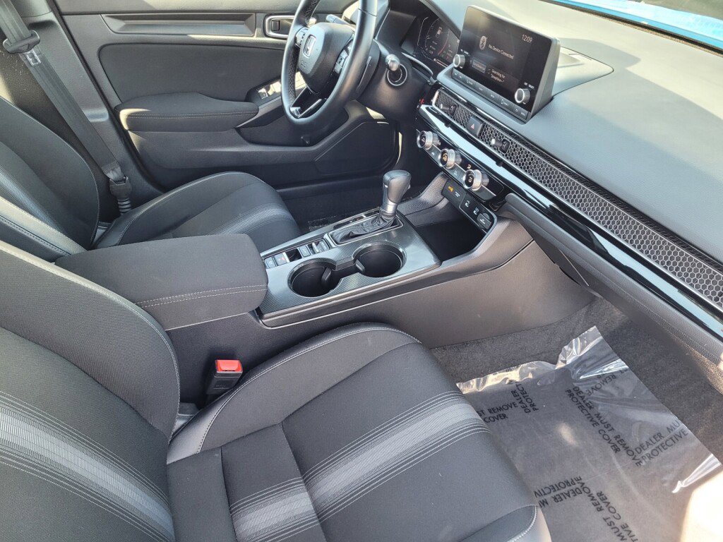 Certified 2025 Honda Civic Sport image 20