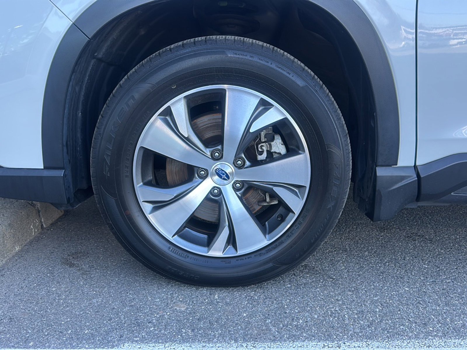 Certified 2023 Subaru Ascent Premium w/ Convenience Package AWD/4WD image 44