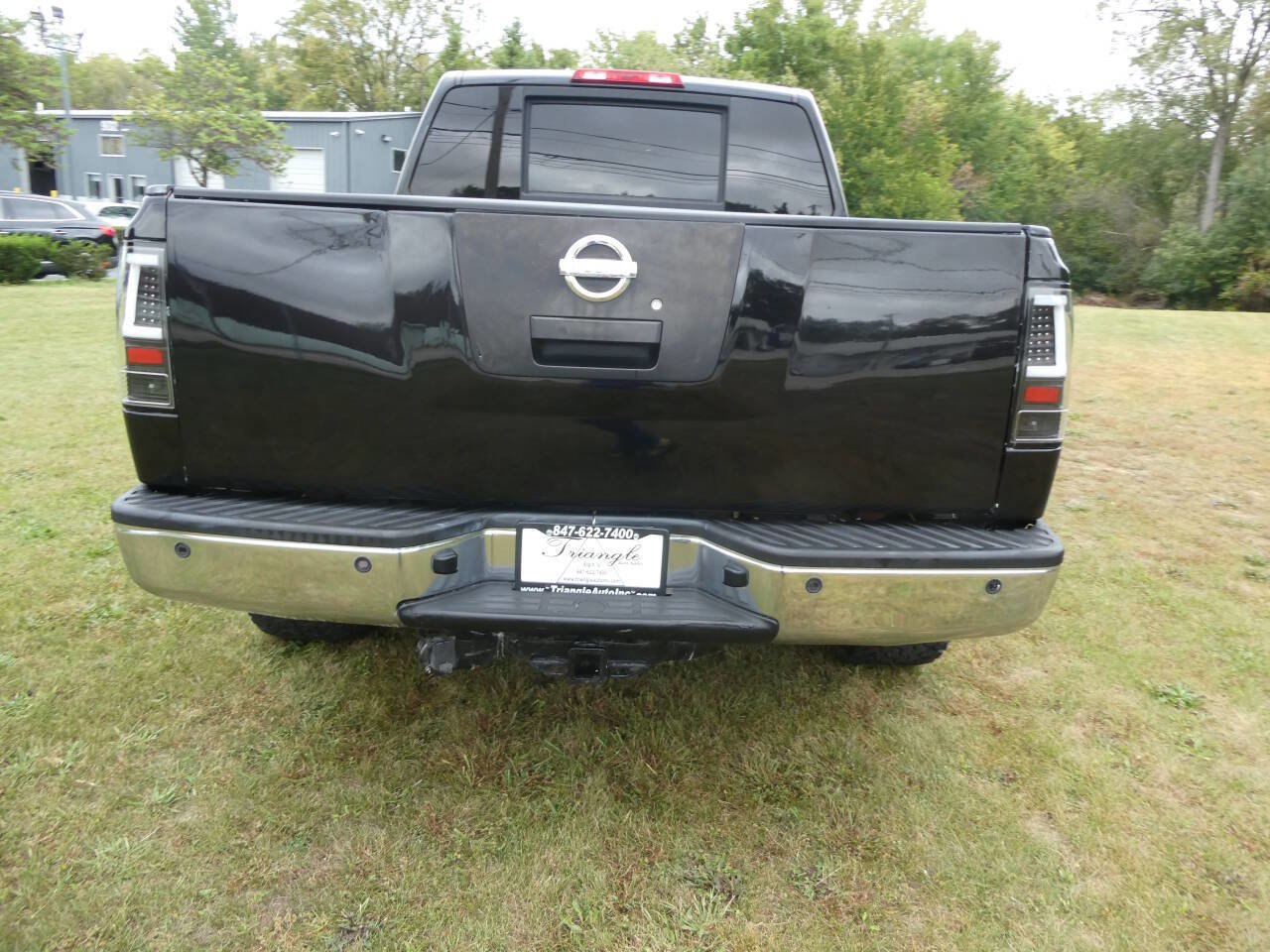Used 2008 Nissan Titan LE w/ Tow Pkg image 5