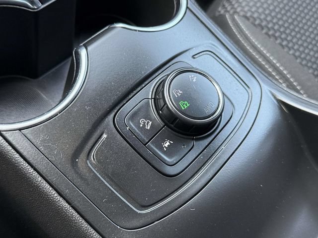 Certified 2023 GMC Terrain SLE w/ LPO, Floor Liner Package AWD/4WD image 19