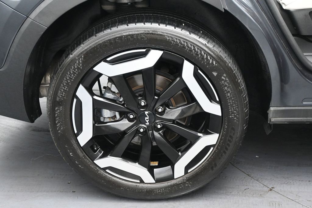 Used 2024 Kia Telluride S w/ S Sunroof Package FWD image 35