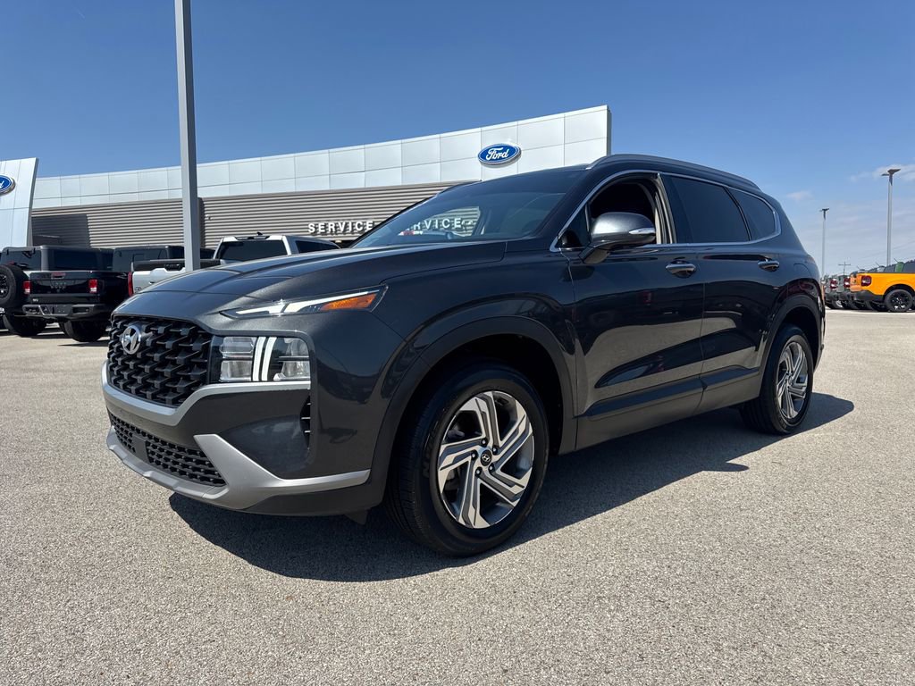 Used 2023 Hyundai Santa Fe SEL FWD image 3