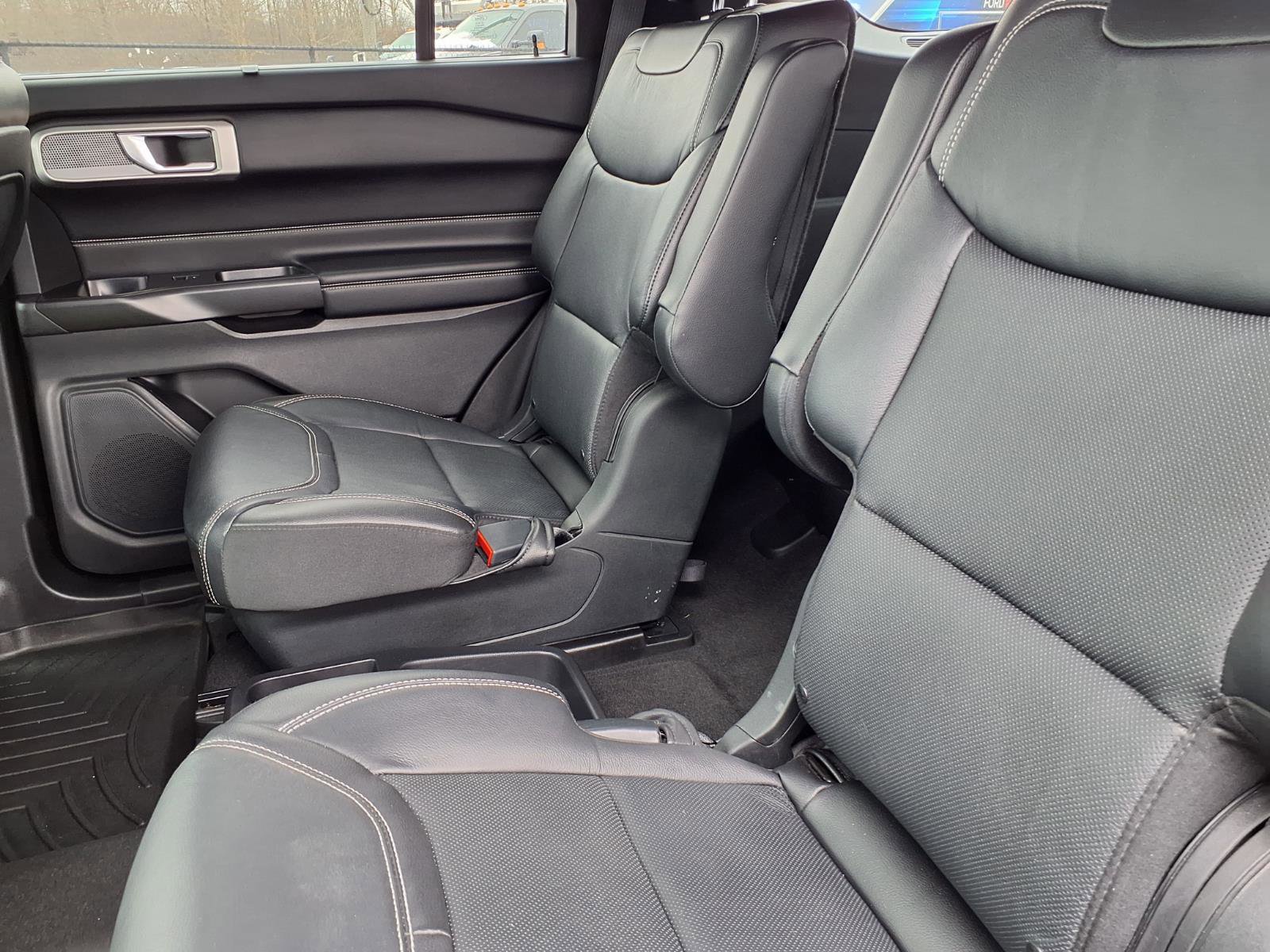 Used 2020 Ford Explorer ST w/ ST Street Pack image 7