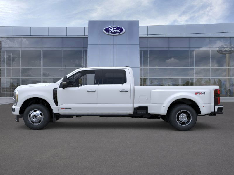 New 2026 Ford F350 Platinum w/ FX4 Off-Road Package image 3