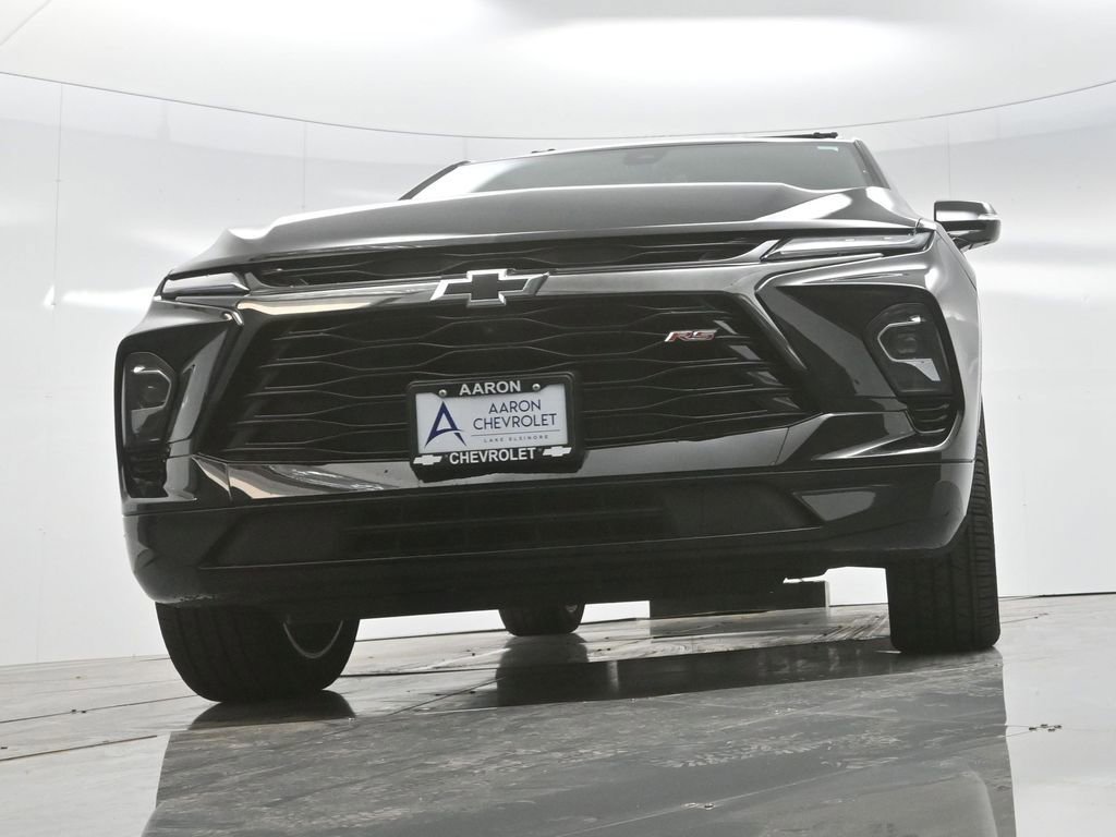 Used 2024 Chevrolet Blazer RS w/ Driver Confidence II Package FWD image 31