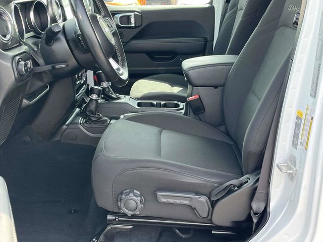 Used 2022 Jeep Wrangler Unlimited Sahara w/ Cold Weather Group image 13