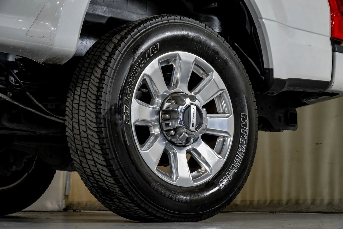 Used 2022 Ford F250 Platinum w/ FX4 Off-Road Package image 56