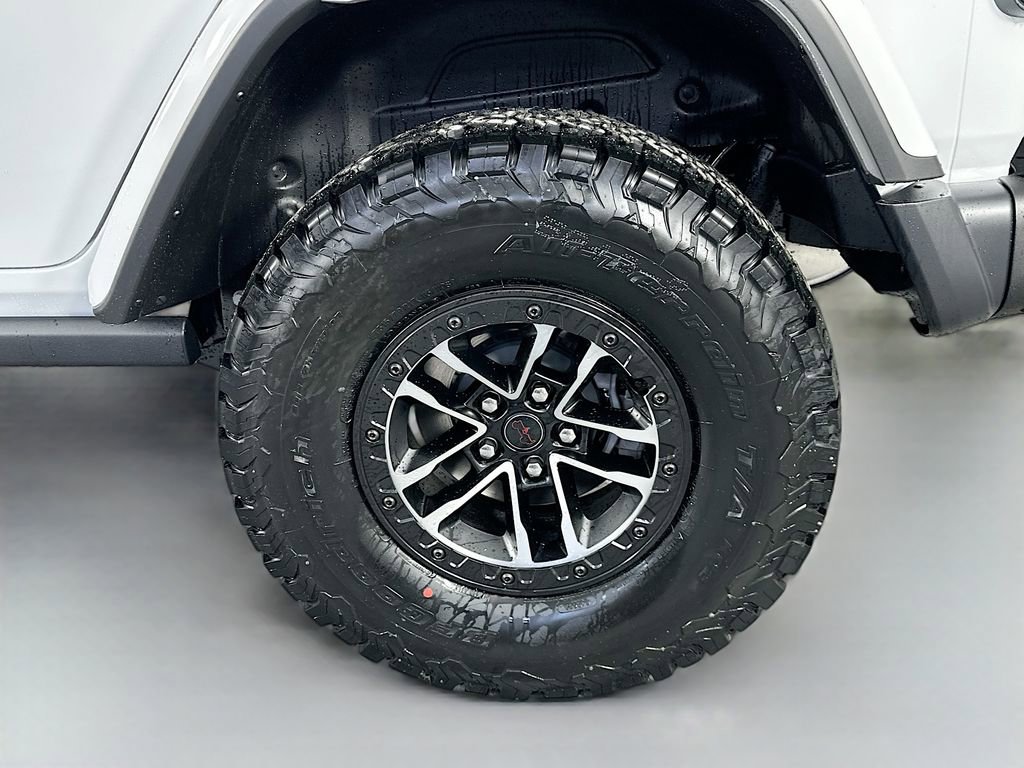 New 2026 Jeep Wrangler Unlimited Rubicon AWD/4WD image 17