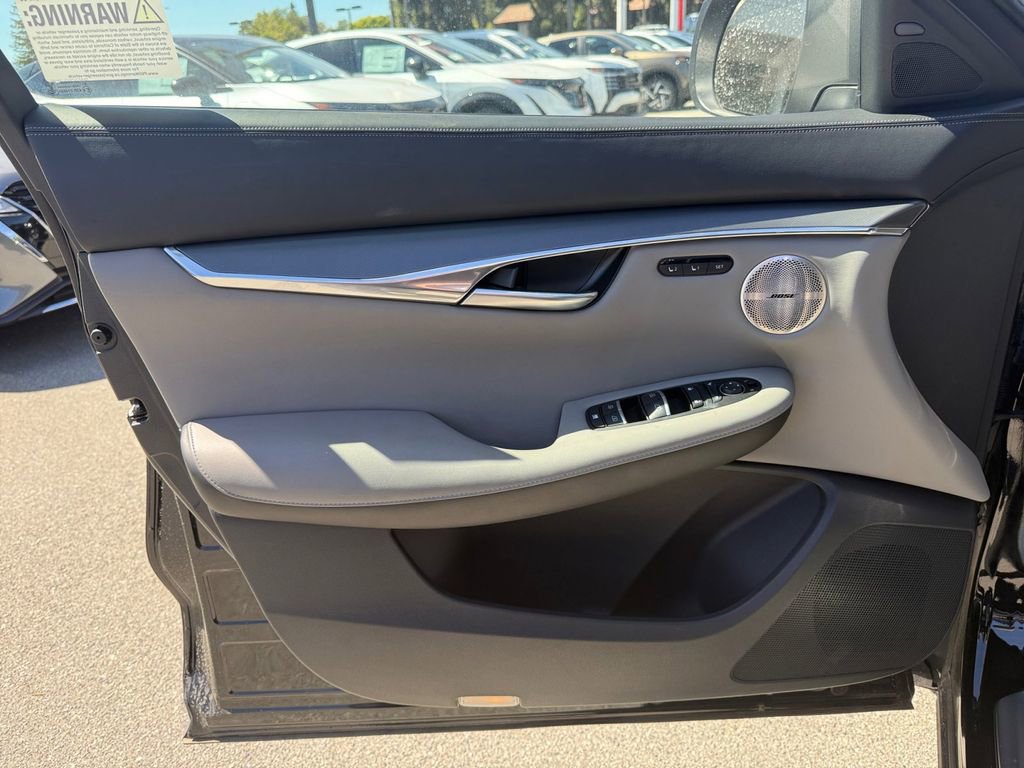 Used 2024 INFINITI QX50 Luxe image 12