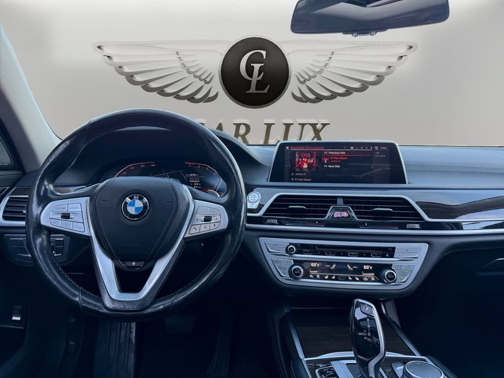Used 2020 BMW 740i w/ Premium Package RWD image 10