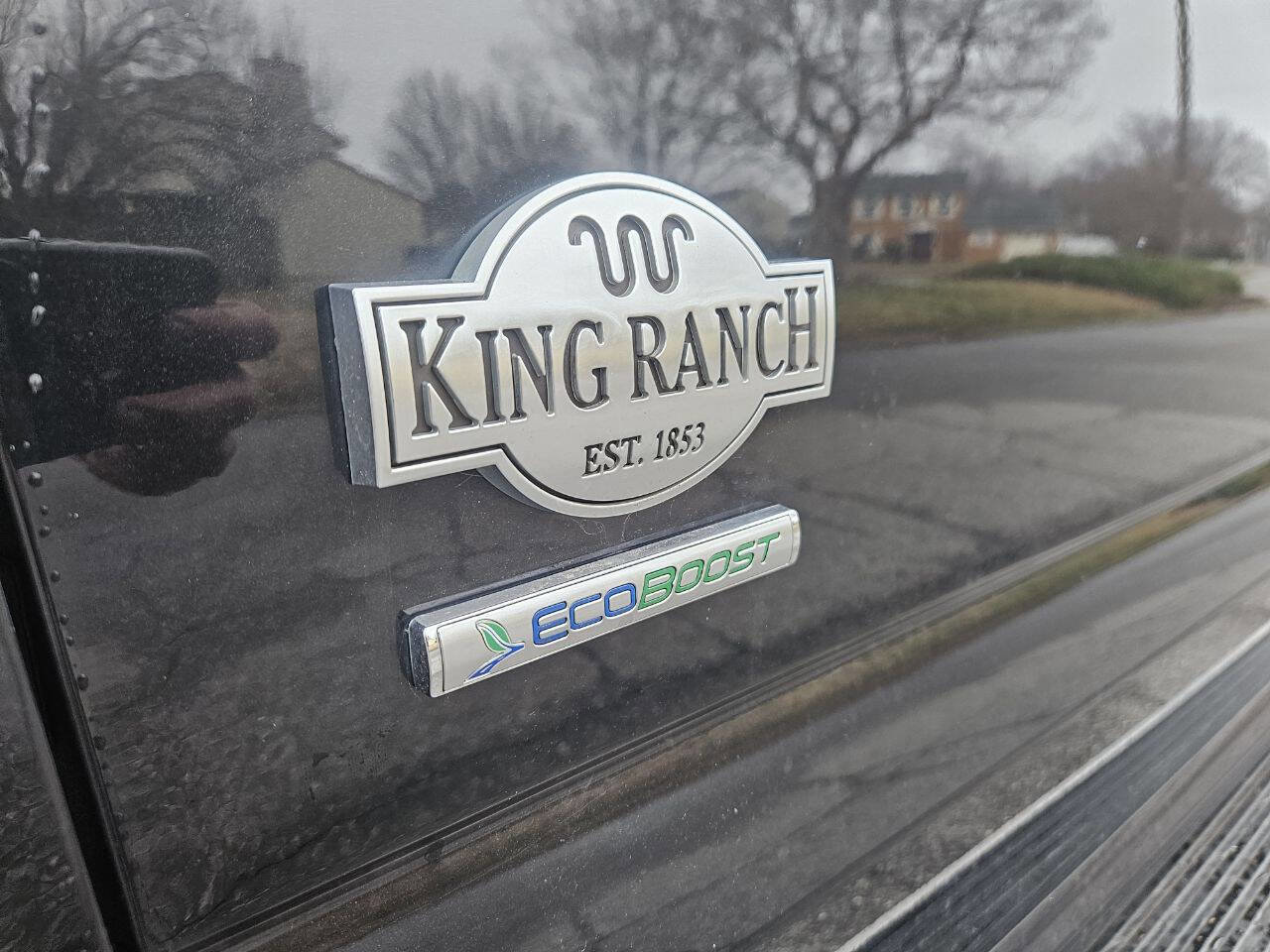 Used 2015 Ford F150 King Ranch w/ Equipment Group 601A Luxury image 10