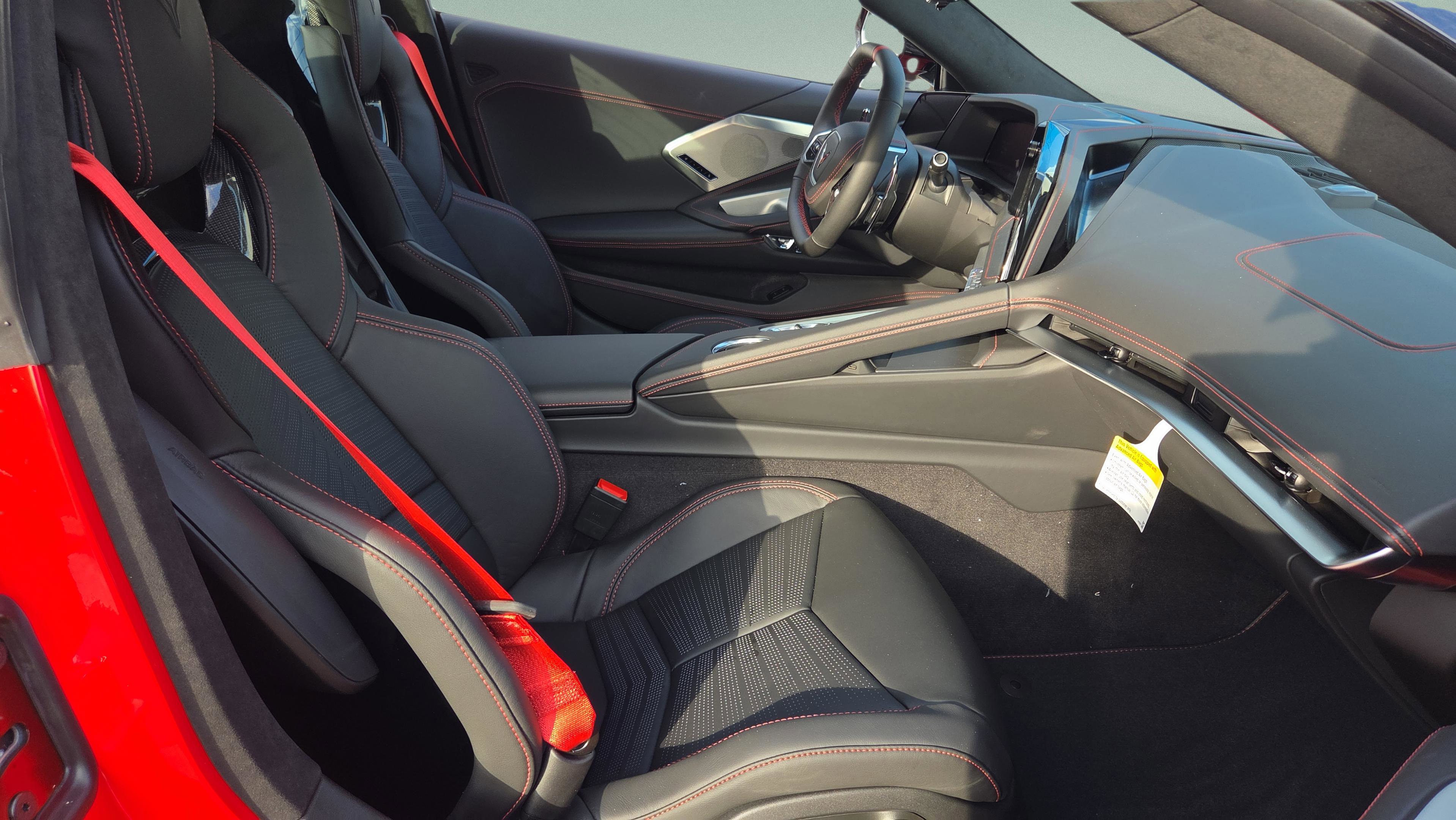 New 2026 Chevrolet Corvette Stingray Premium Conv w/ Z51 Performance Package image 15