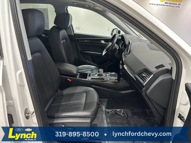 Used 2020 Audi Q5 e Premium w/ Convenience Package AWD/4WD image 9
