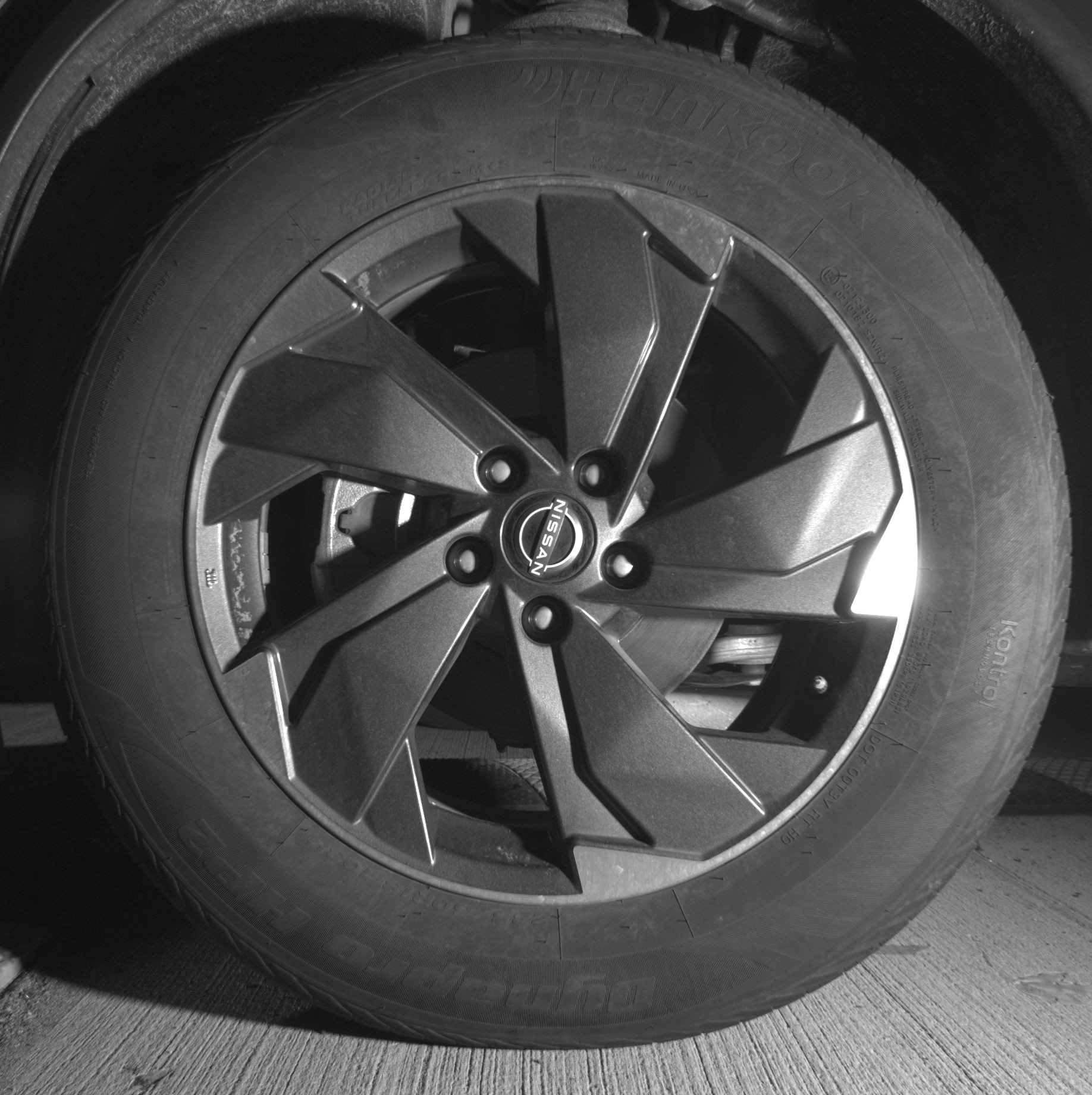 Used 2025 Nissan Rogue SV image 12