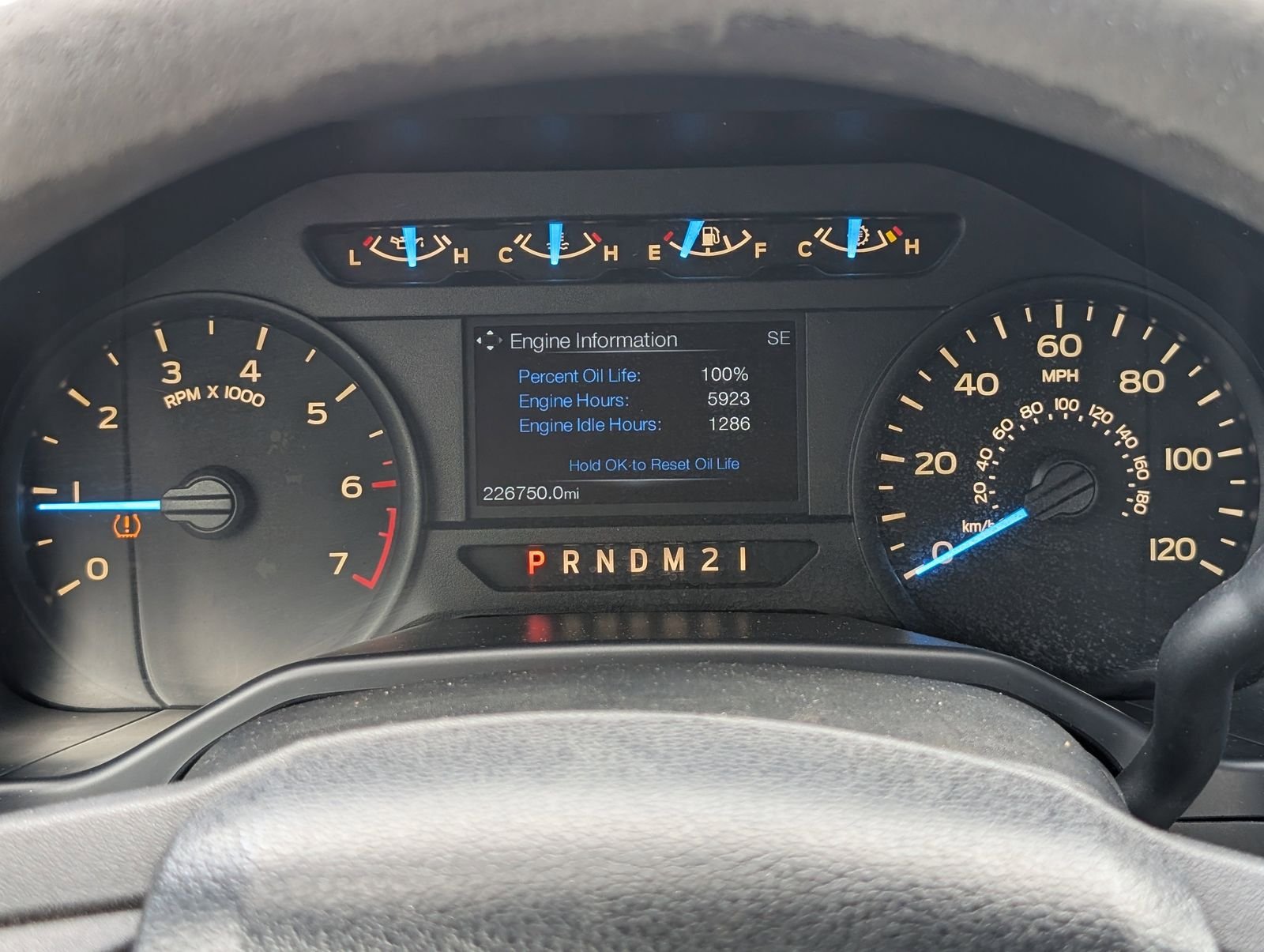 Used 2015 Ford F150 XL w/ Equipment Group 101A Mid RWD image 22