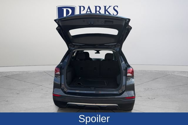 Used 2023 Chevrolet Equinox LT w/ Driver Convenience Package FWD image 19