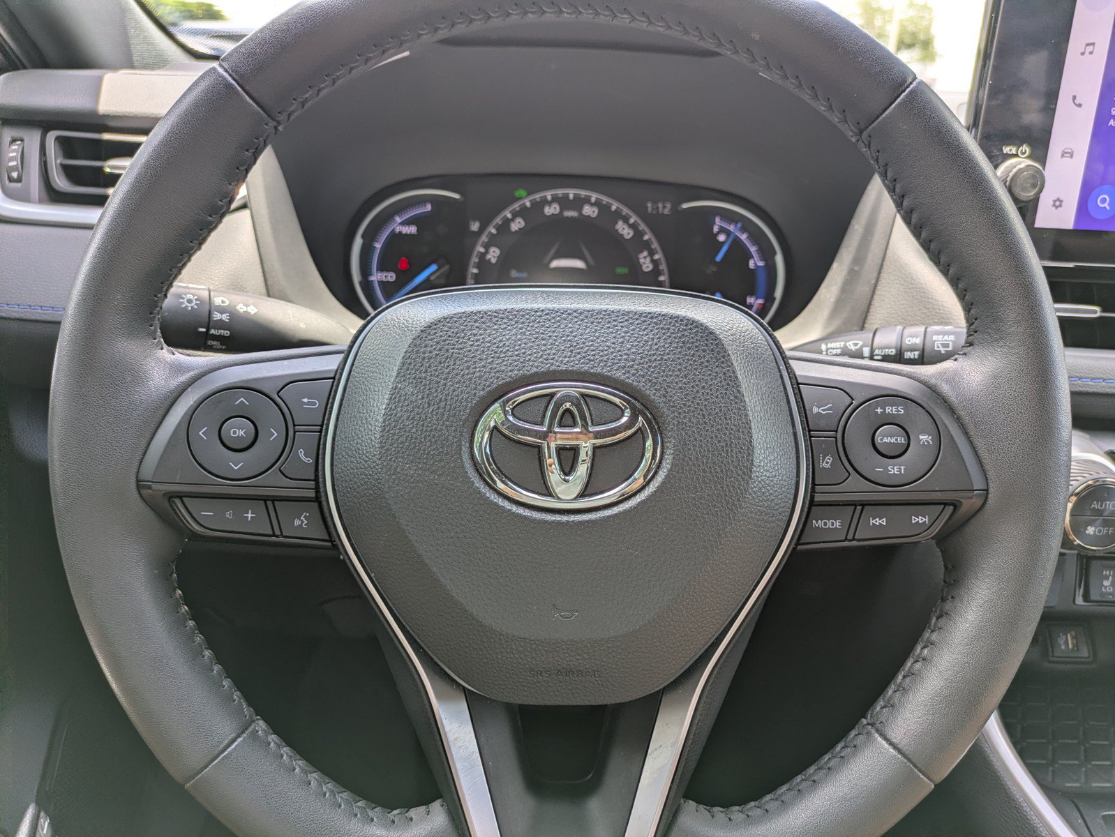 Used 2024 Toyota RAV4 XSE w/ Weather Package AWD/4WD image 24
