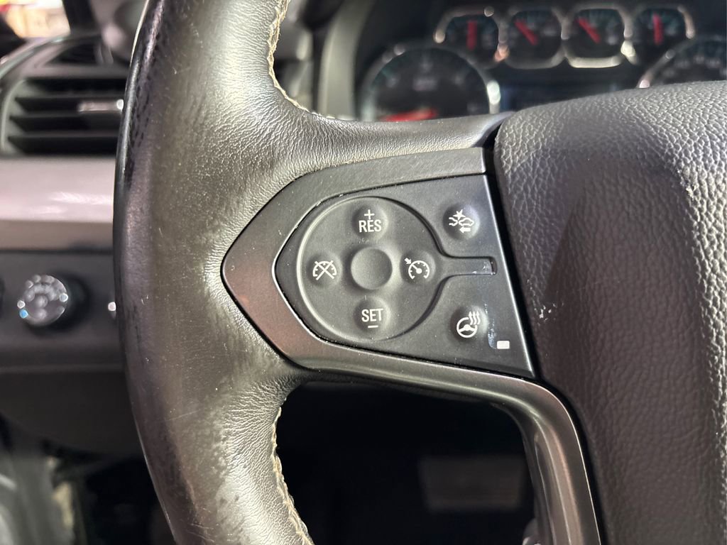 Used 2019 Chevrolet Tahoe LT w/ LT Signature Package image 32