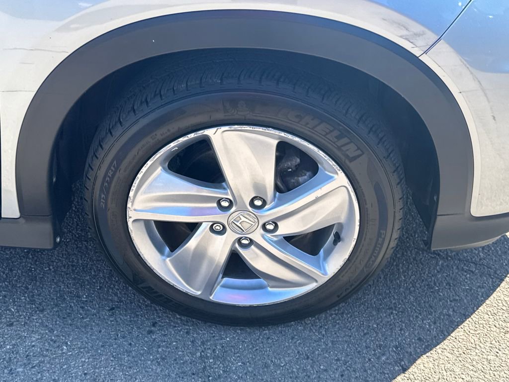 Used 2019 Honda HR-V EX image 40