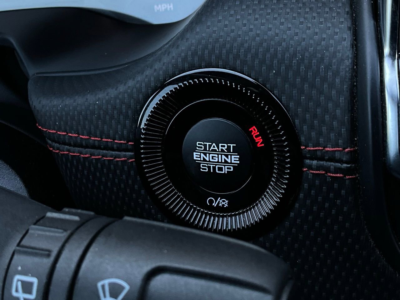 Used 2025 Jeep Compass Trailhawk image 27