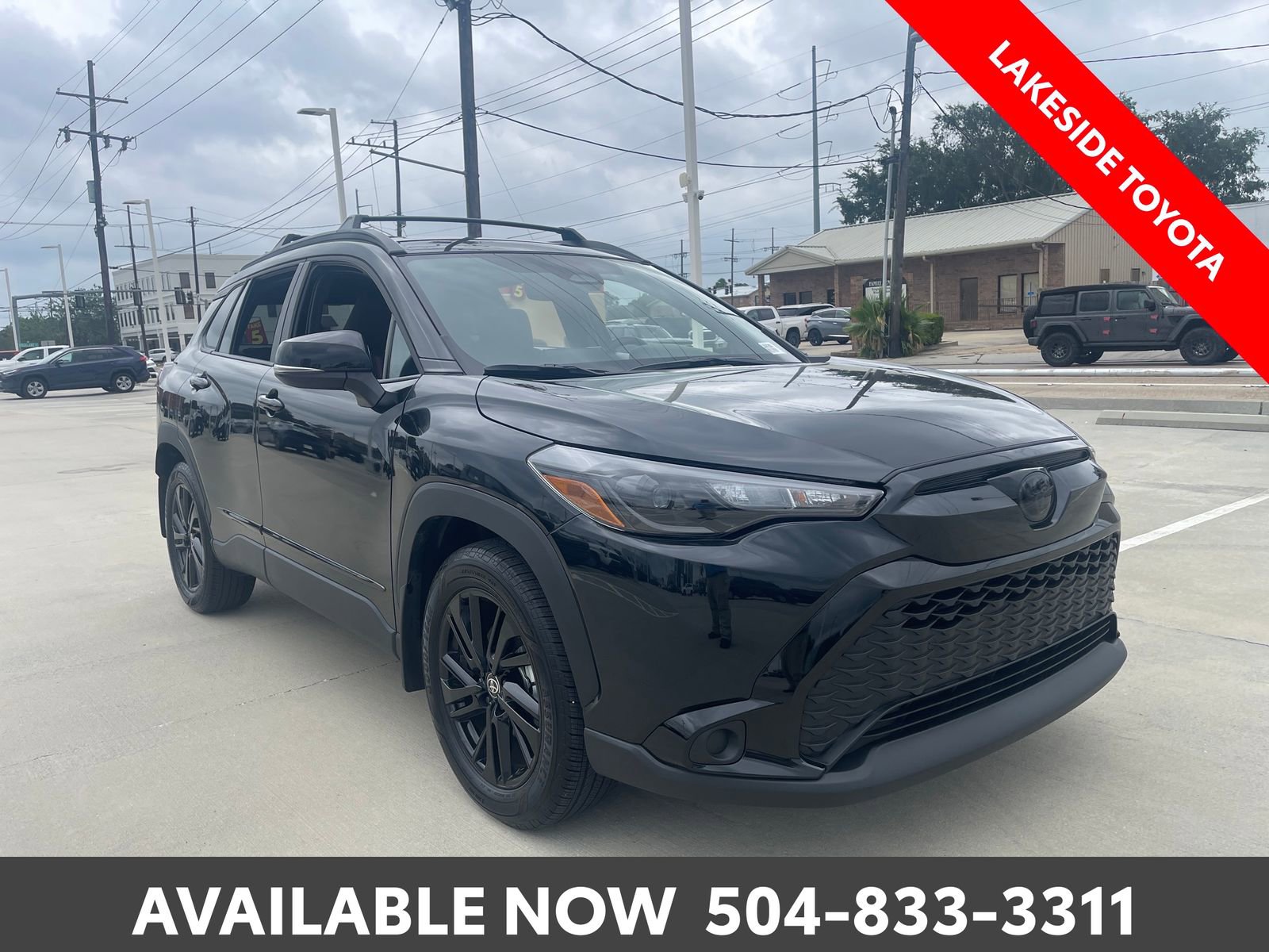 Used 2025 Toyota Corolla Cross AWD Hybrid image 7