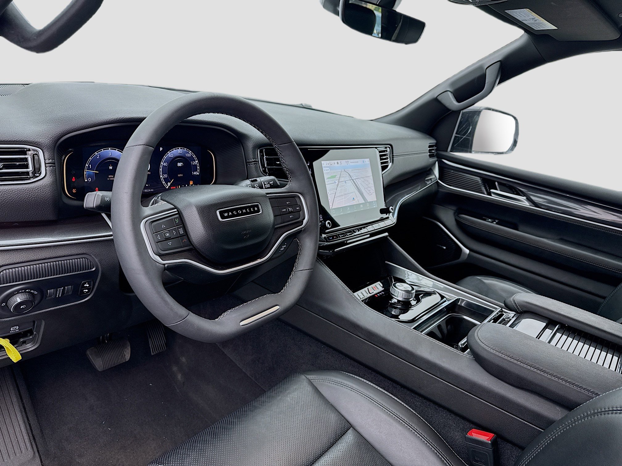 Used 2024 Jeep Wagoneer 2WD image 7